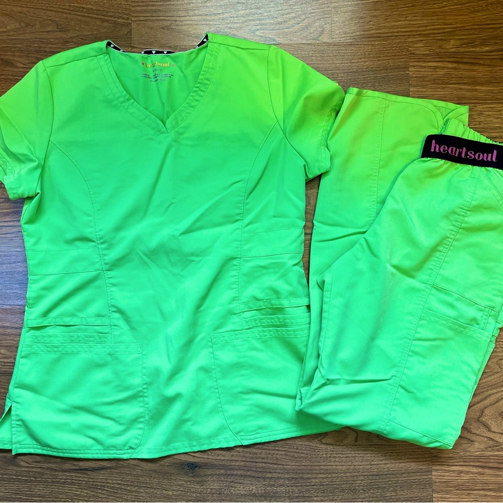 Heartsoul scrub set